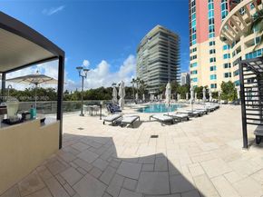 400 S Pointe Dr 1610, Miami Beach FL 33139