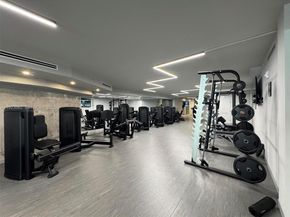 400 S Pointe Dr 1610, Miami Beach FL 33139