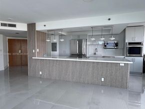 400 S Pointe Dr 1610, Miami Beach FL 33139