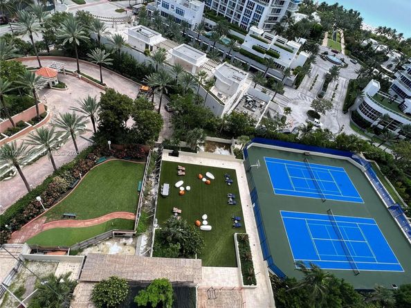 400 S Pointe Dr 1610, Miami Beach FL 33139