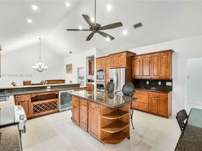 6799 Augusta Ct, West Palm Beach FL 33412