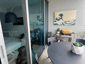 2950 NE 188th St 406, Aventura FL 33180