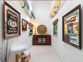 19994 NE 5th Ct 3C, Miami FL 33179