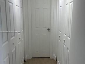 500 Bayview Dr 125, Sunny Isles Beach FL 33160