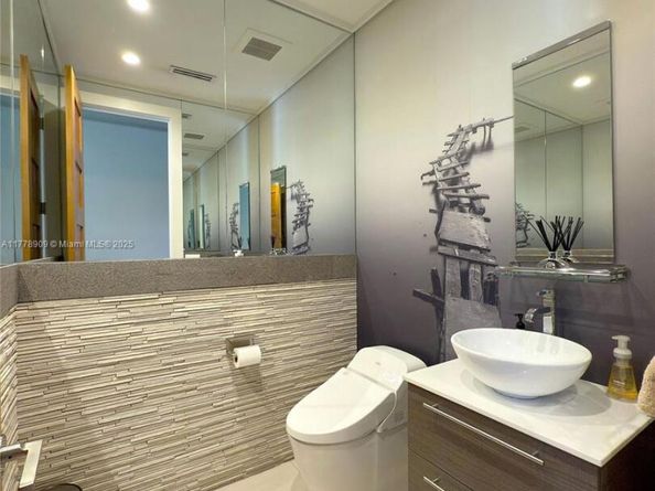 128 NE 94th St, Miami Shores FL 33138