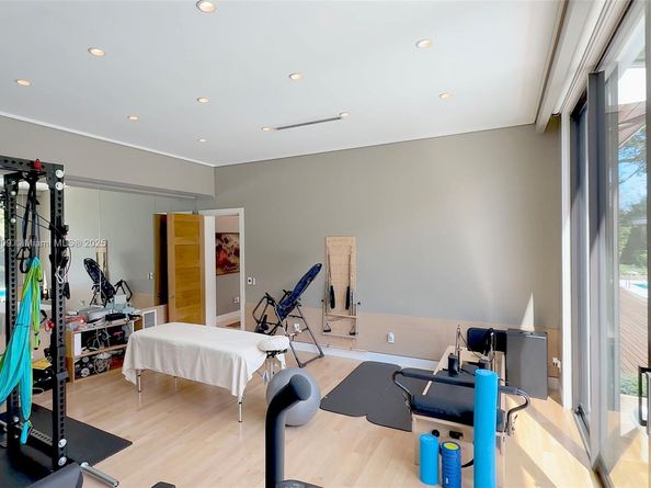 128 NE 94th St, Miami Shores FL 33138