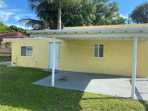 618 30th St, West Palm Beach FL 33407