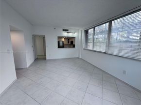 540 Brickell Key Dr 302, Miami FL 33131