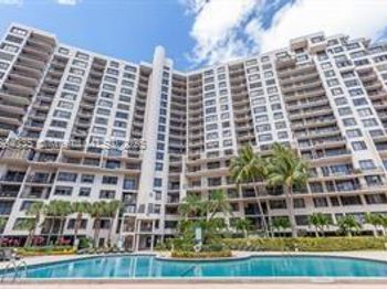 540 Brickell Key Dr