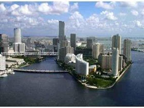 540 Brickell Key Dr 302, Miami FL 33131