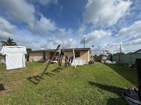 1402 NW 19th St, Fort Lauderdale FL 33311