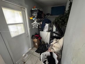 1402 NW 19th St, Fort Lauderdale FL 33311