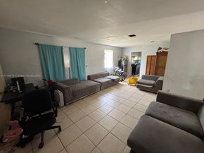1402 NW 19th St, Fort Lauderdale FL 33311