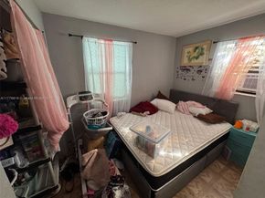 1402 NW 19th St, Fort Lauderdale FL 33311
