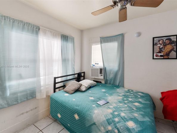 50 NW 34th Ter, Miami FL 33127