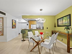 424 SE 10th St 104, Dania Beach FL 33004