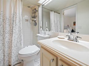 424 SE 10th St 104, Dania Beach FL 33004