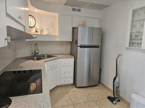 3200 NE 36 Street 1214, Fort Lauderdale FL 33308