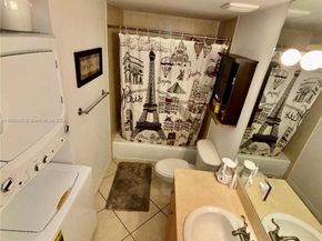 2630 SW 28th St 34, Miami FL 33133
