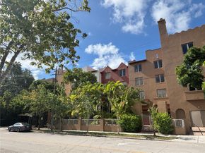 2630 SW 28th St 34, Miami FL 33133