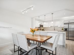 12600 SW 5th Ct 104L, Pembroke Pines FL 33027