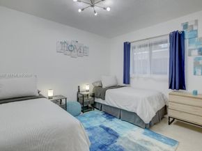 1700 SW 20th St, Fort Lauderdale FL 33315