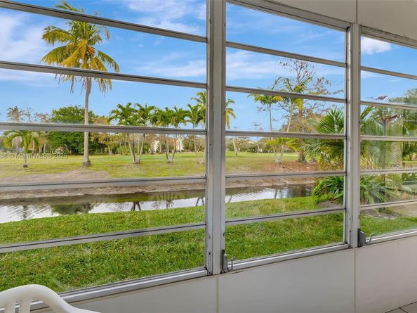 4411 NW 16th St F107, Lauderhill FL 33313