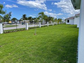 19447 SW 124th Ct, Miami FL 33177