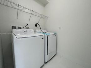 19447 SW 124th Ct, Miami FL 33177