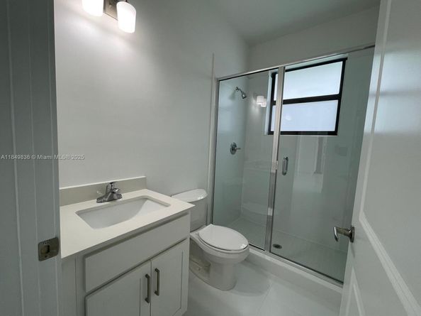 19447 SW 124th Ct, Miami FL 33177