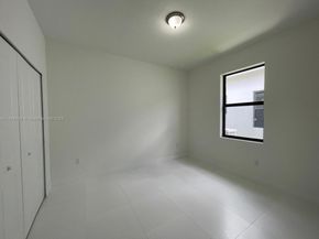 19447 SW 124th Ct, Miami FL 33177