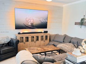 280 NE 35th St, Oakland Park FL 33334