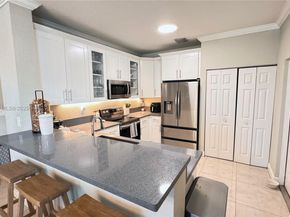 280 NE 35th St, Oakland Park FL 33334