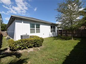 280 NE 35th St, Oakland Park FL 33334