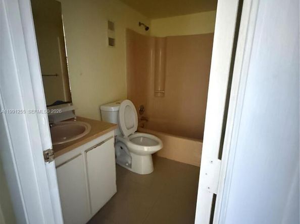 8740 N Sherman Cir 402, Miramar FL 33025