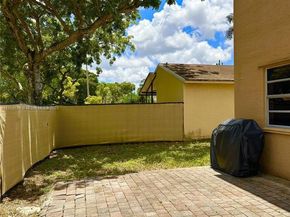 506 Danville Ter, Davie FL 33325