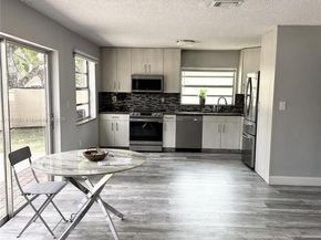 506 Danville Ter, Davie FL 33325