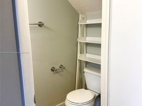 506 Danville Ter, Davie FL 33325