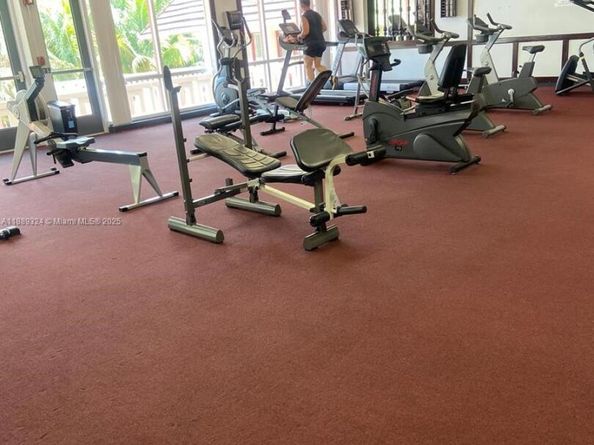 2929 Point East Dr A108, Aventura FL 33160