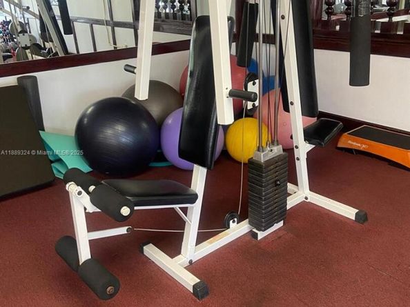 2929 Point East Dr A108, Aventura FL 33160