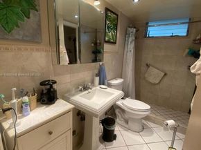 2929 Point East Dr A108, Aventura FL 33160