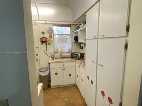 2929 Point East Dr A108, Aventura FL 33160