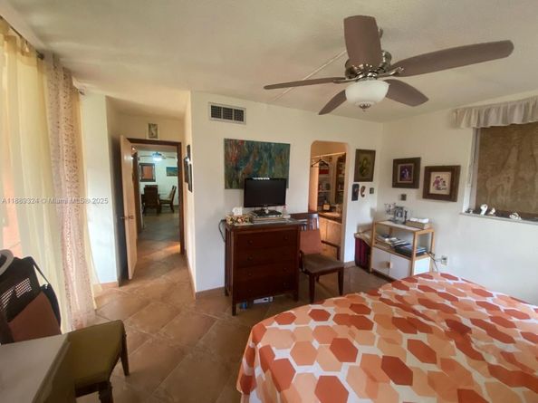 2929 Point East Dr A108, Aventura FL 33160