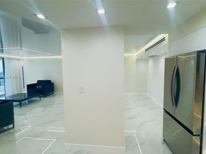 3500 Mystic Pointe Dr 1107, Aventura FL 33180