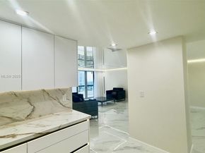 3500 Mystic Pointe Dr 1107, Aventura FL 33180