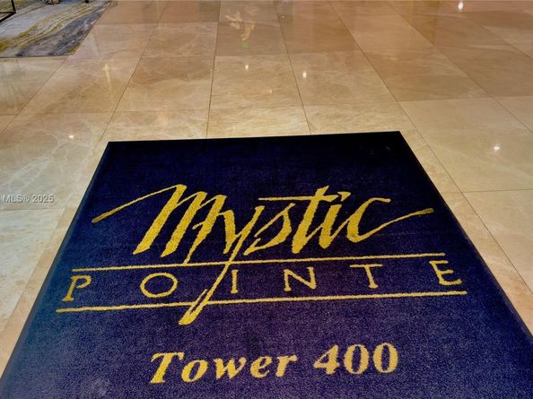 3500 Mystic Pointe Dr 1107, Aventura FL 33180