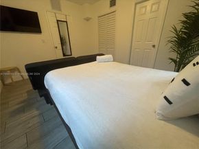 3181 NW 5th Ave, Miami FL 33127
