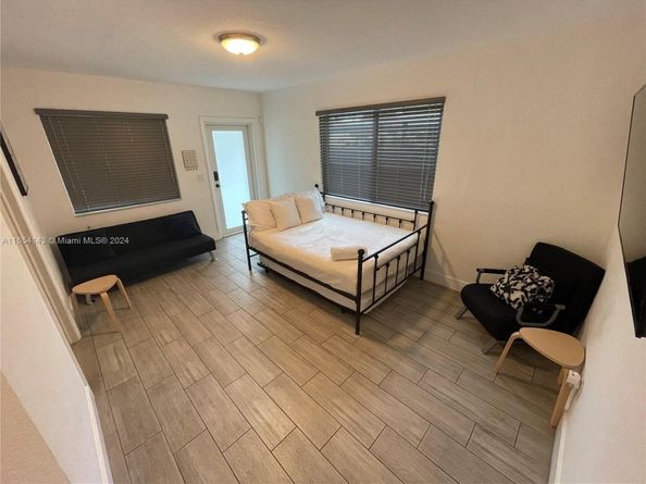 3181 NW 5th Ave, Miami FL 33127