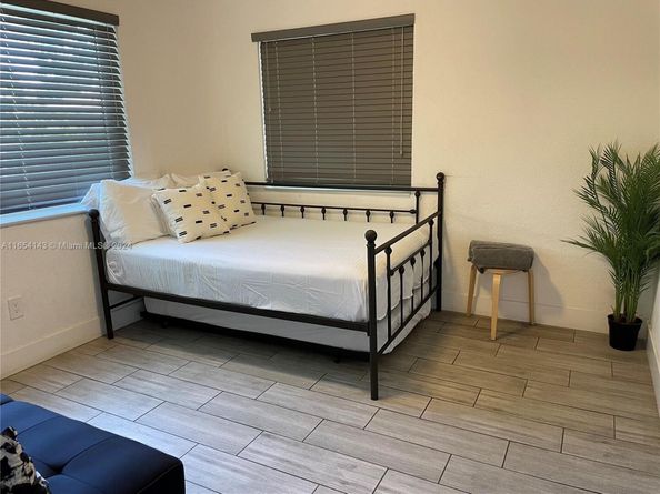 3181 NW 5th Ave, Miami FL 33127