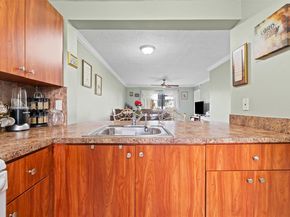 821 NE 207th Ln 1021, Miami FL 33179